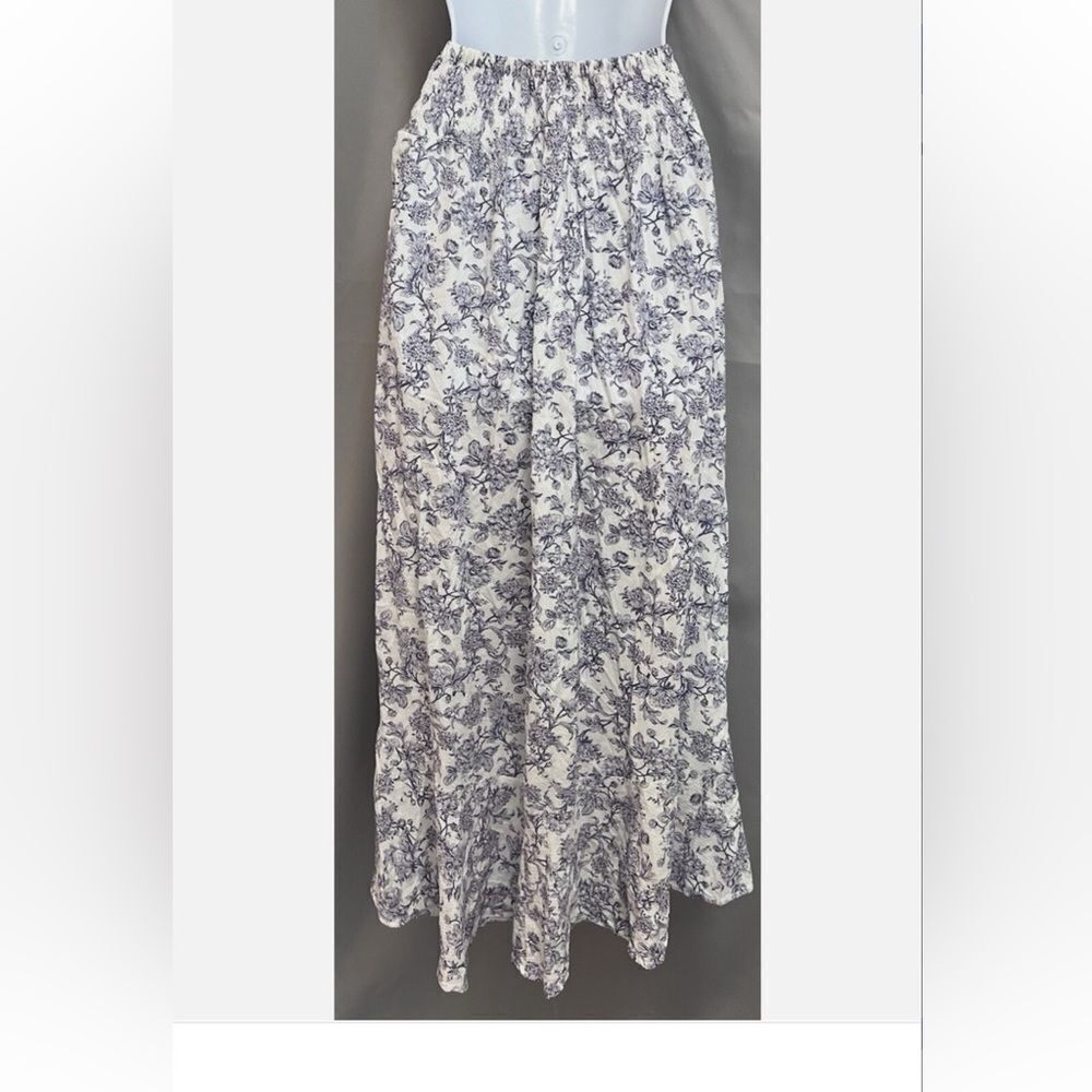 Cynthia Rowley white and Blue Tiered Maxi Skirt NWT sz M - Picture 6 of 15
